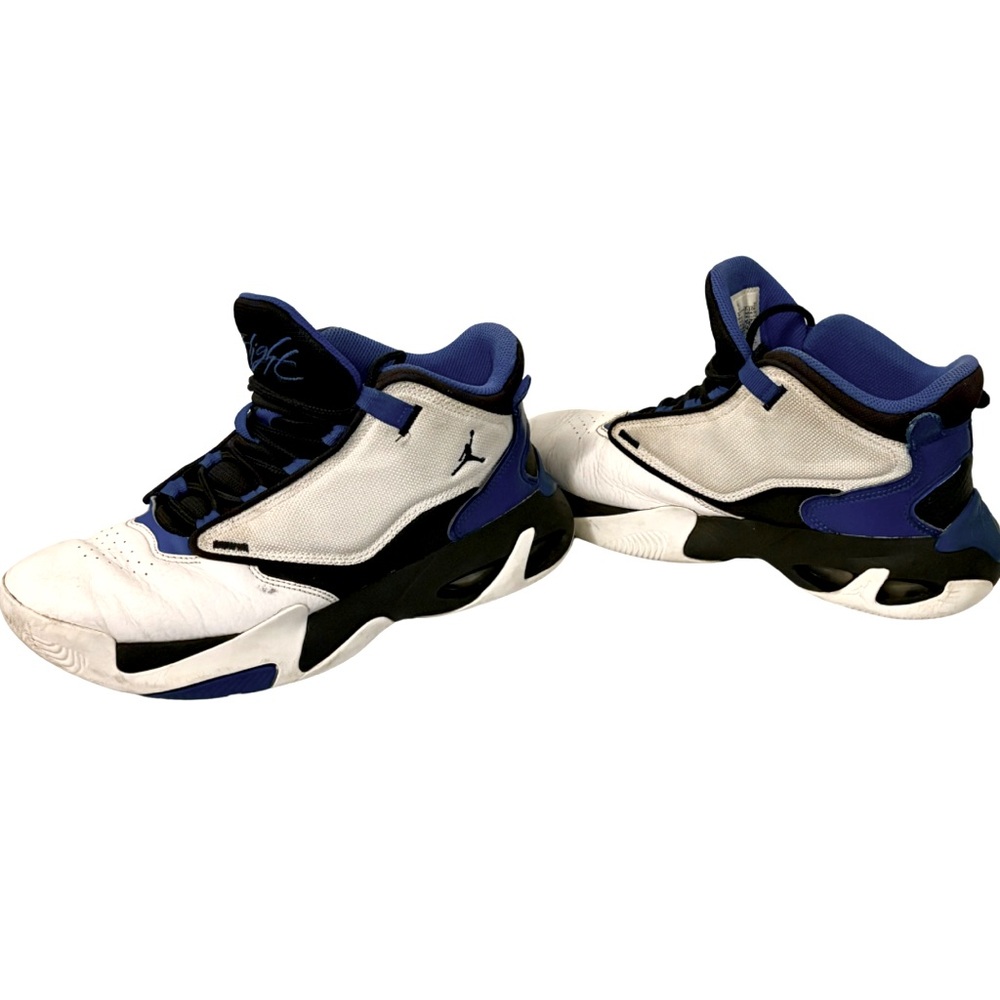 Nike Jordan Max Aura 4 White/Hyper Royal/Black DN3687-104 Men's Size 8
